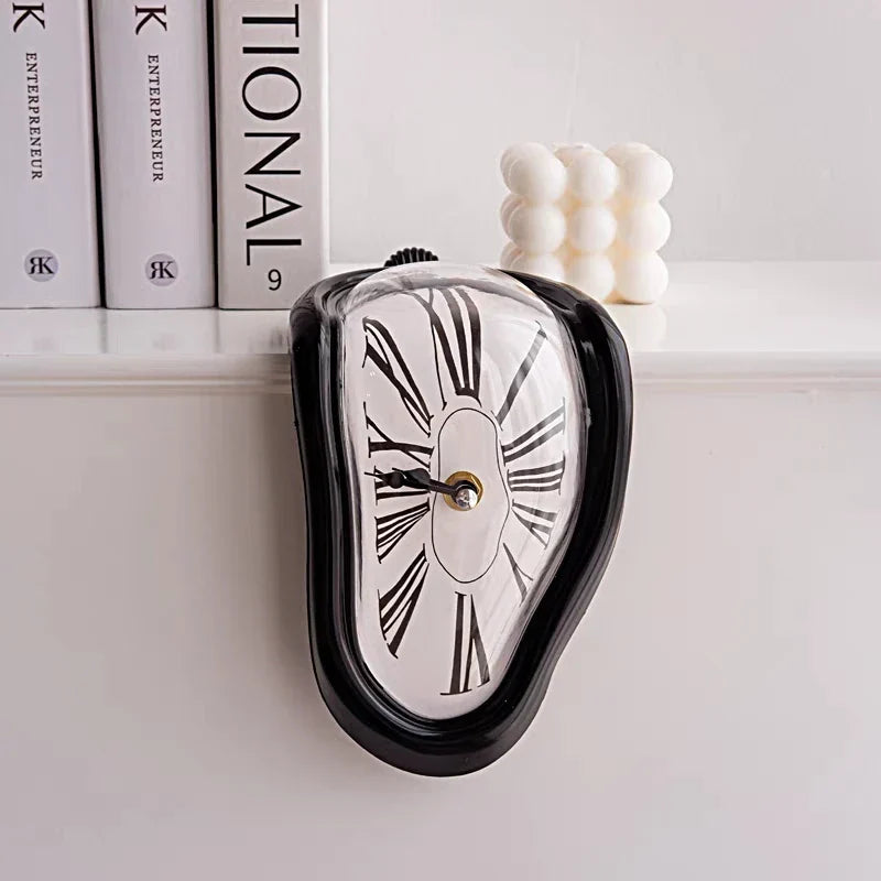 Horloge fondante inspiration Dali