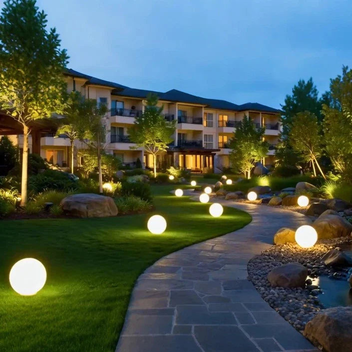 Sphère Lumineuse – Éclairage Design Intérieur & Jardin